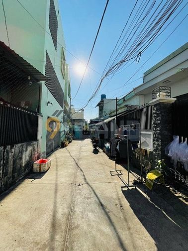 NHÀ 1 TRỆT 1 LẦU HẺM XE HƠI - ĐƯỜNG SỐ 9 - P. LINH TÂY - 71.1 M2 