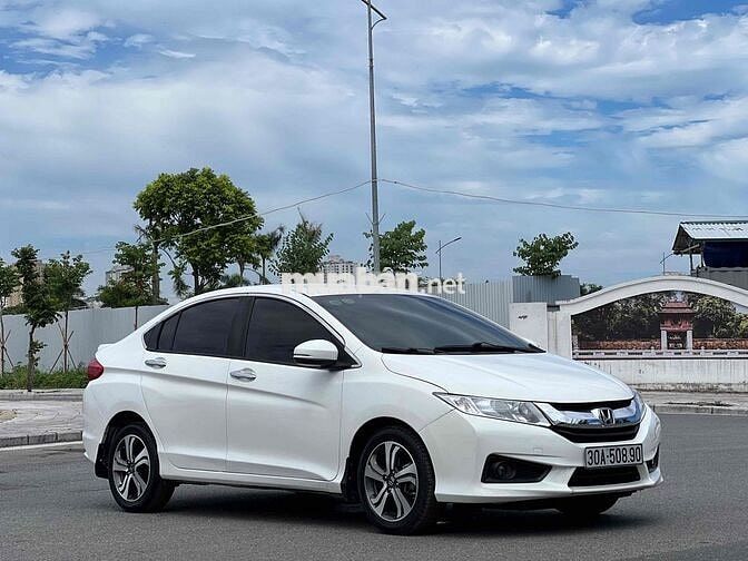 Honda City 1.5AT 2014 Trắng 10 vạn km
