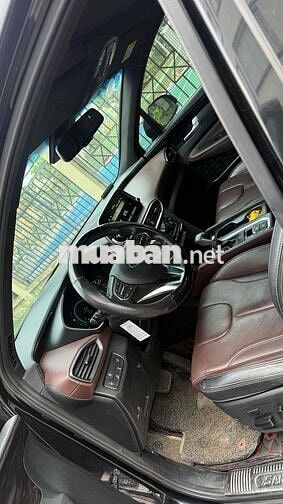 Hyundai Santafe Premium Xăng Tự động Đen