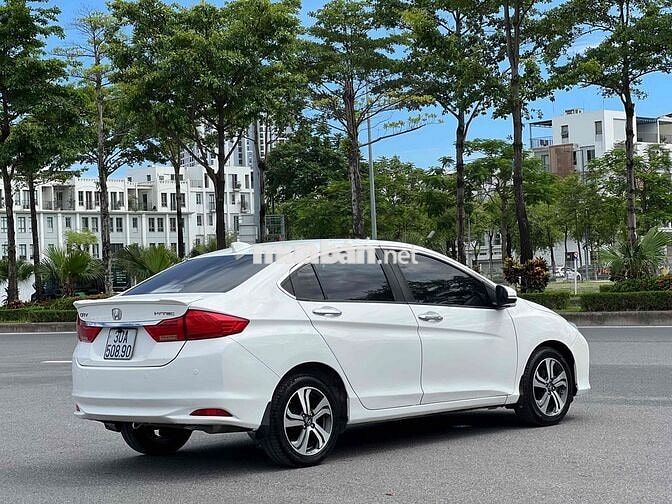 Honda City 1.5AT 2014 Trắng 10 vạn km