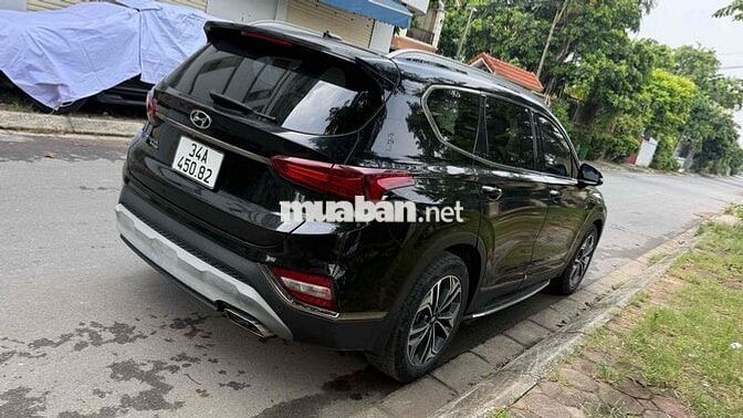 Hyundai Santafe Premium Xăng Tự động Đen