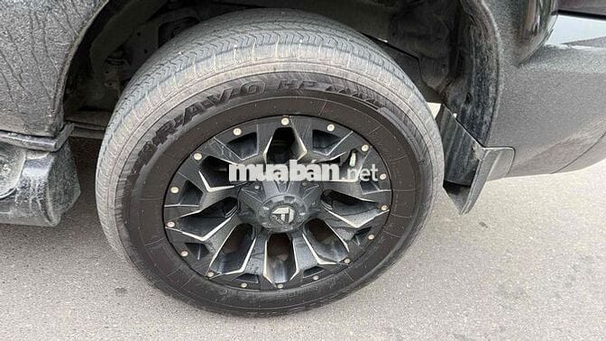 Toyota Prado 2.7 Tự động Đen Nhật Bản