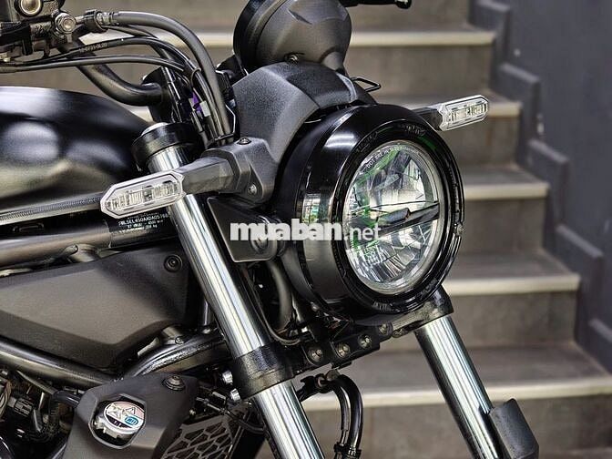 Kawasaki Eliminator 500 Đen 7.500 km