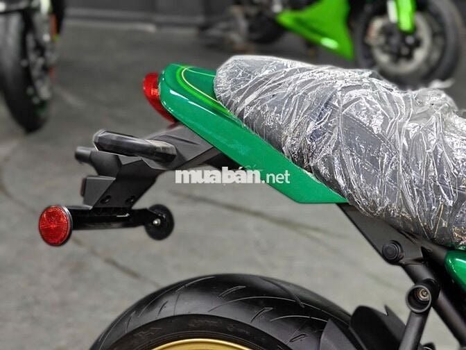 Kawasaki Z650RS 2023 Xanh Candy Emerald 649cc