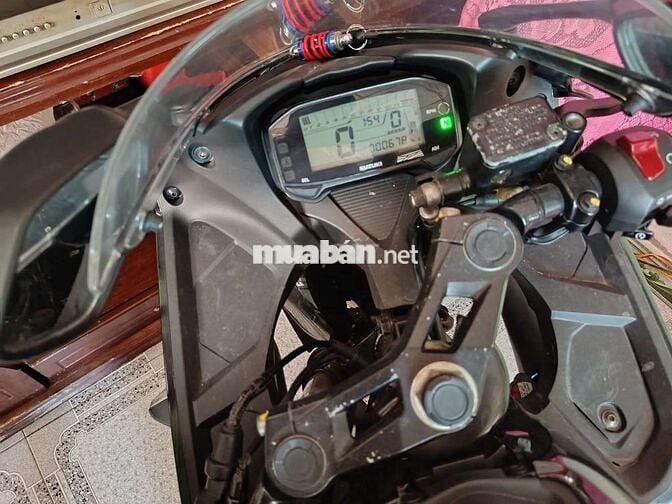 Suzuki GSX-R150 150cc Đen, Đỏ Rất mới