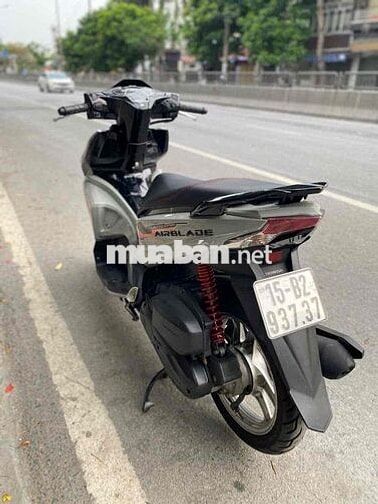 Honda Airblade đời cao êm chất đẹp như hình