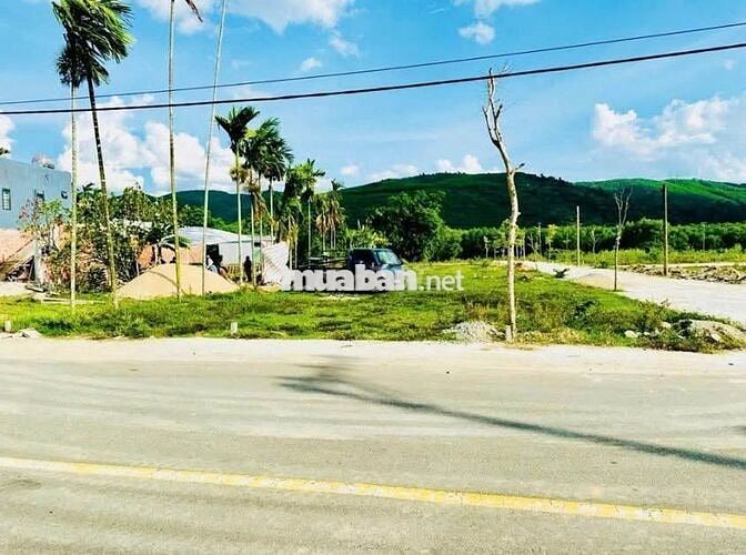 MẶT TIỀN ĐƯỜNG NHỰA DH8 SONG SONG NKKN GIÁ 1,690 TỶ