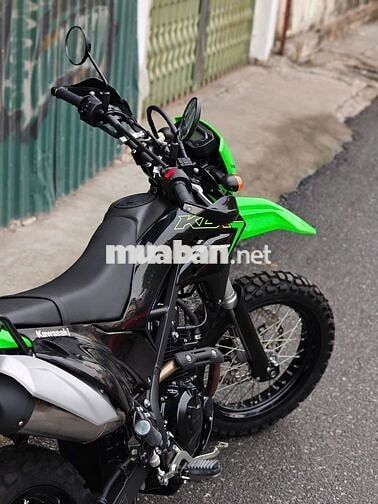 Kawasaki KLX 230 SM 2023 Đen, Xanh lá