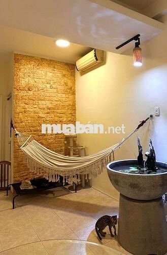 Cần bán căn hộ chung cư Nguyễn Ngọc Phương