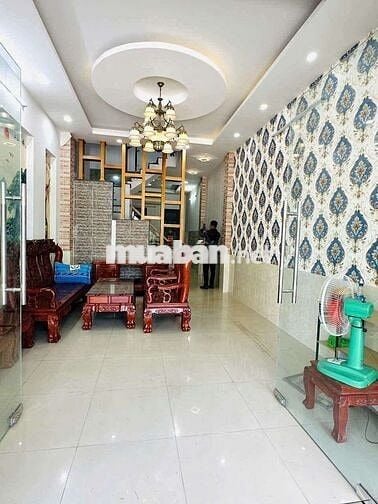 nhà 1 trệt 2 lầu full nội thất cách ngã 6 An Phú 1,5km