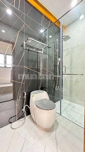 Nhà 4.1x18m 1 trệt 1 lầu 4PN 4WC HXT Nguyễn Văn Yến - Tân Phú