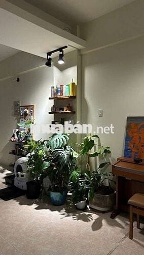 Cần bán căn hộ chung cư Nguyễn Ngọc Phương