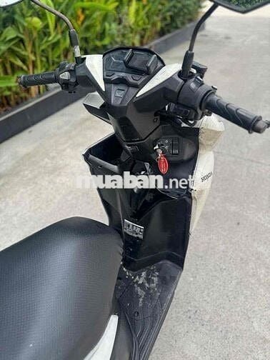 Honda Vario 125cc 2021 Trắng đen 100.000km