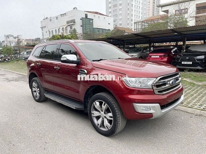 Ford Everest 2016 2.2 AT Titanium 4x2 Đỏ 10 vạn km