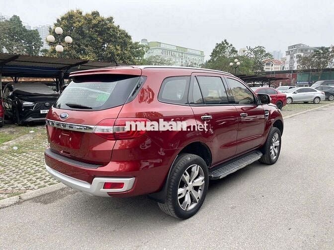 Ford Everest 2016 2.2 AT Titanium 4x2 Đỏ 10 vạn km