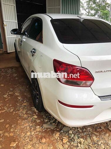 Kia Soluto Trắng 5 chỗ ghế da