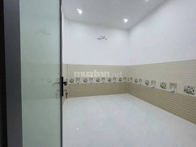 Chính chủ bán gấp nhà cấp 4 đường Tỉnh Lộ 10 gần chợ Bà Lát, Bình Chán
