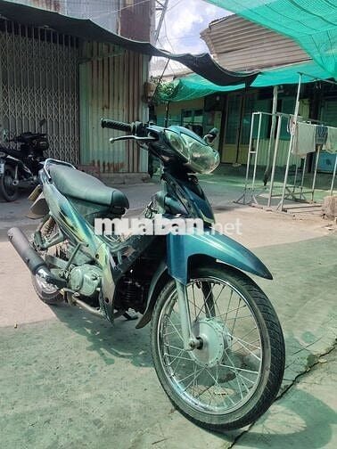 Yamaha Sirius Xanh đen