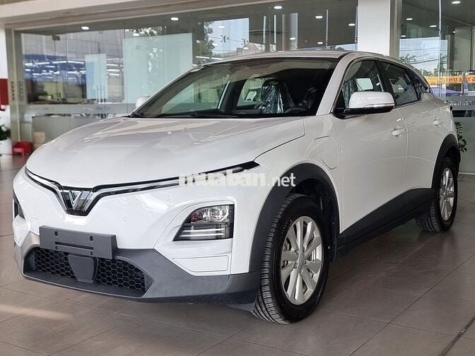 VINFAST VF6 ECO TRẢ TRƯỚC CHỈ 95TR - GIAO NGAY