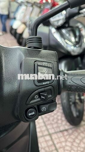 Piaggio Medley S125 2023 8000km Trắng
