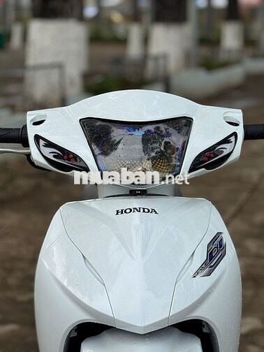 Honda Wave 2024 Trắng