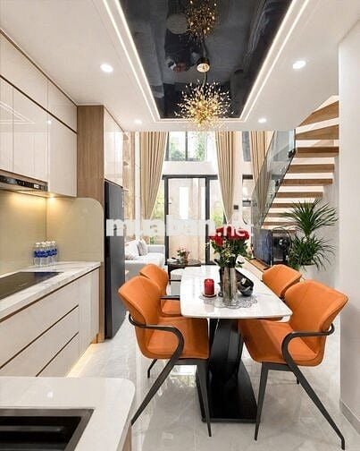 NHÀ XÂY MỚI 100% -  NGAY NGÃ 4 HÀNG XANH - 4 TẦNG • 3PN • DTSD 100M2