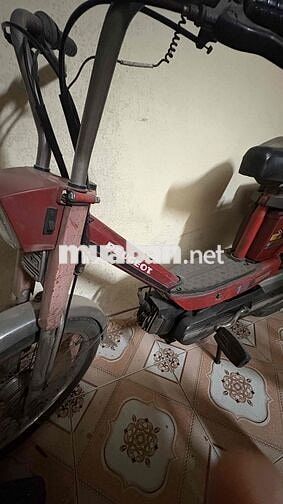 Xe Peugeot 102 cổ