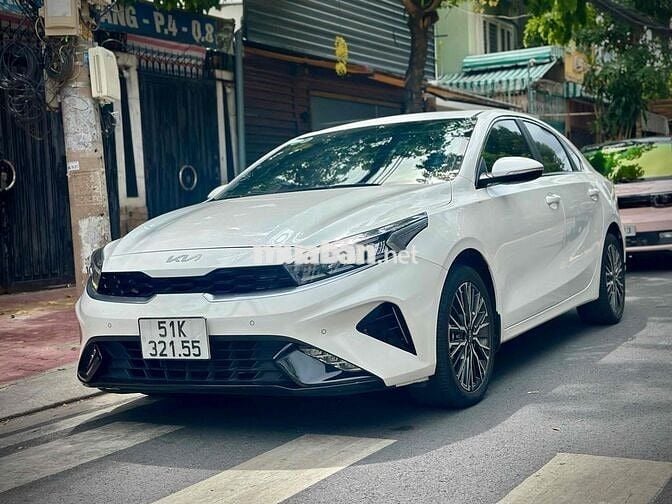 KIA K3 2.0 Premium Sx 8/2022 Odo 23.000 km Như Mới