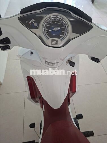 Honda Wave 125i 2020 Trắng 2900 km