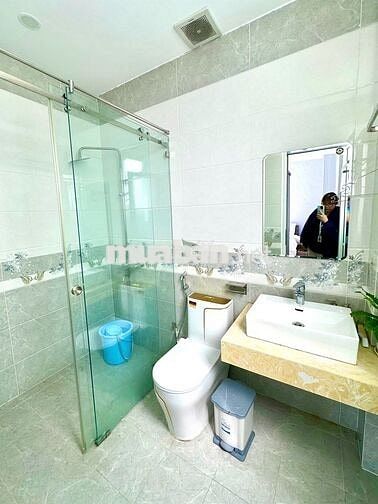 CHO THUÊ CĂN HỘ STUDIO 2 GIƯỜNG ĐƯỜNG AN DƯƠNG VƯƠNG CÓ CỬA SỔ THOÁNG