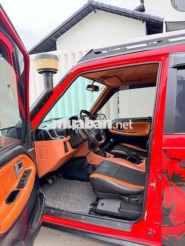 Suzuki Vitara Số sàn Xăng 5 chỗ màu Đỏ