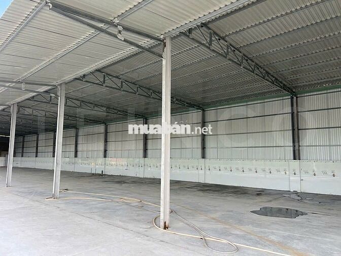 Kho xưởng bãi 1.200 m² kho xây dựng 720 m² mặt tiền ngang 60m