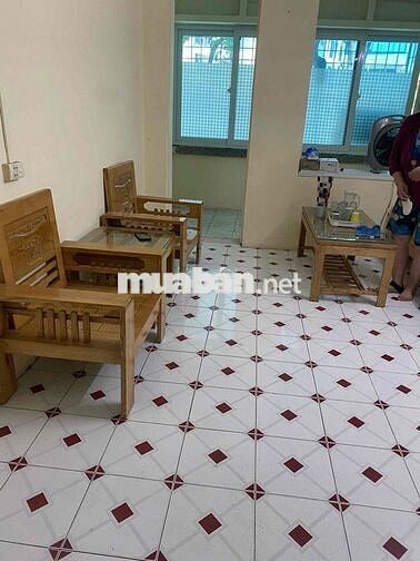Cho thuê căn hộ 60m tại Nguyễn Văn Cừ( chính chủ miễn Trung gian)