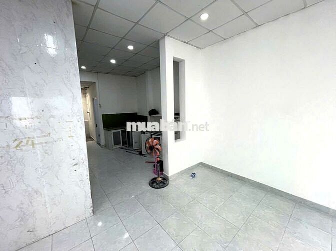 Nhà nguyên căn 72m² Linh Tây gần Đại Học Cảnh Sát, Đại Học Ngân Hàng