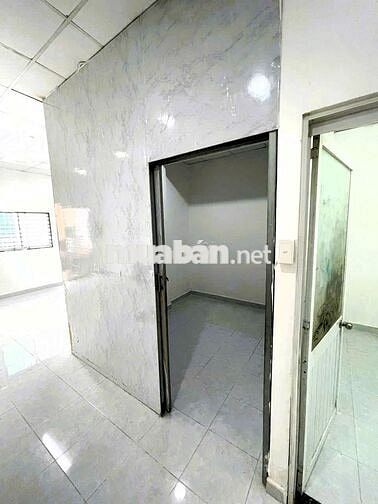 Nhà nguyên căn 72m² Linh Tây gần Đại Học Cảnh Sát, Đại Học Ngân Hàng