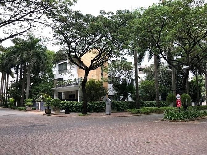 Bán biệt thự căn góc Villa Riviera An Phú, DT 277m²,  hướng Đông Nam