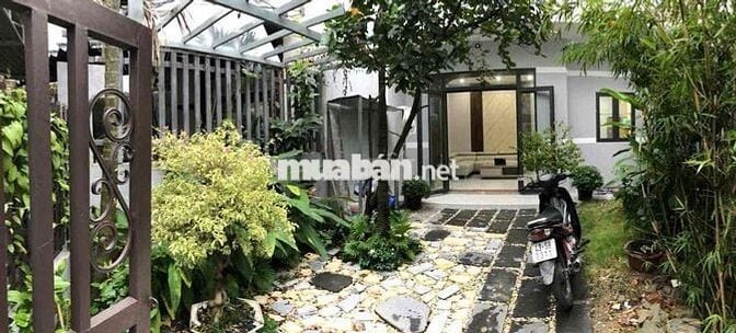 307 CHO THUÊ NHÀ ĐẸP 2PN FULL NỘI THẤT – CÓ SÂN VƯỜN RỘNG RÃI