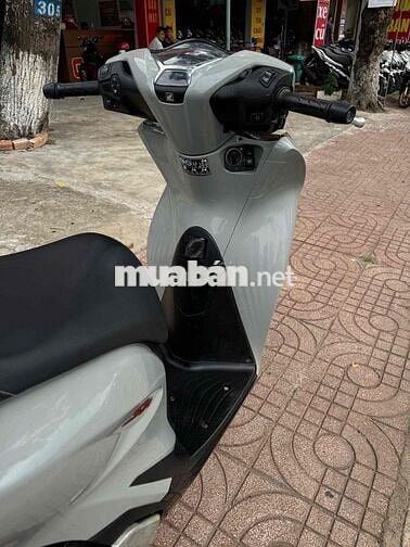 Honda SH Nam 125cc ABS 2021 Xám xi măng