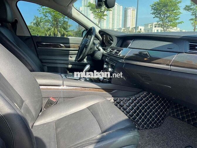 BMW 730Li 2014