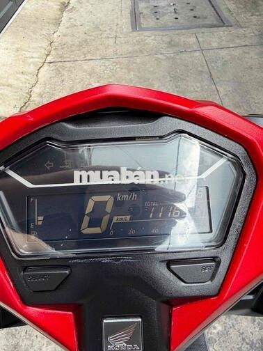 Lên để xe, mình cần bán honda vario 125 nhập indo