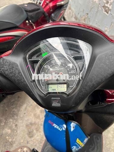 Honda Vision 2026 Cao Cấp 3486 km màu Đỏ