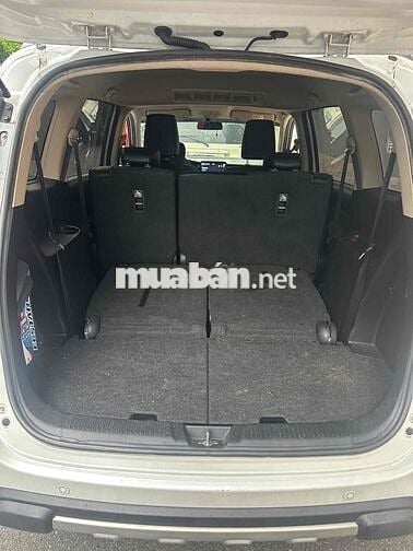 Suzuki XL7 Trắng 7 chỗ Xăng