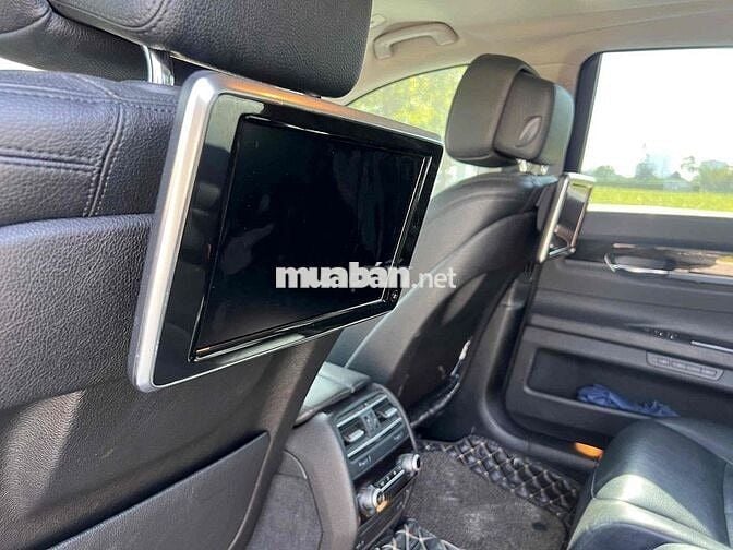 BMW 730Li 2014