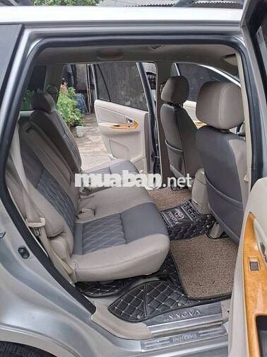 TOYOTA INNOVA V 2011 TỰ ĐỘNG 8 CHỖ 2 DÀN LẠNH