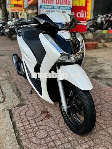 Honda SH Nam 125cc Phanh CBS 2023 Trắng đen