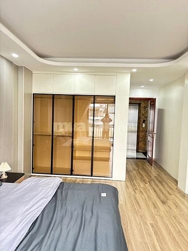 Bán Nhà Mặt Ngõ Hoàng Ngân 31m2 Xây 5 tầng . 8,1 tỷ 