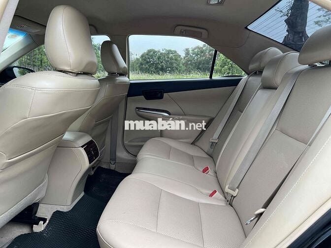 Toyota Camry 2.0E 2013 Đen 110.000 km