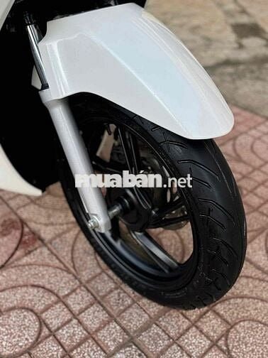 Honda SH Nam 125cc Phanh CBS 2023 Trắng đen