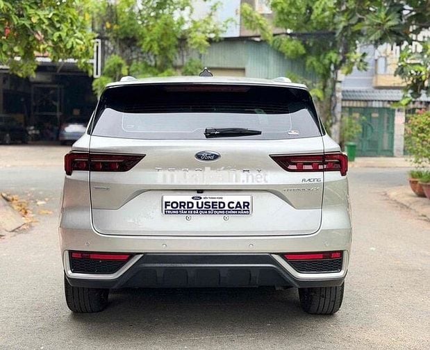Ford Territory Titanium X 2024 18.000km Bạc
