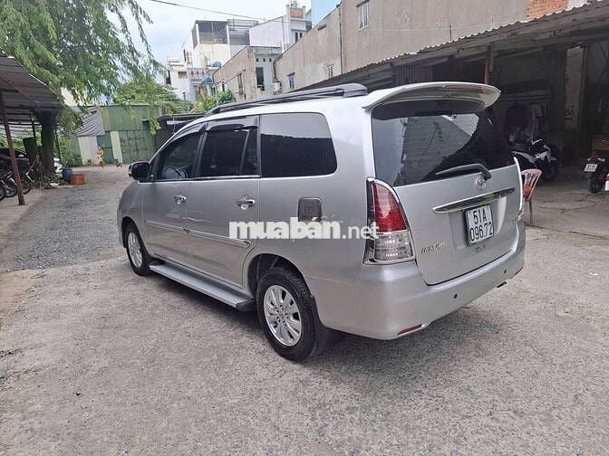 TOYOTA INNOVA V 2011 TỰ ĐỘNG 8 CHỖ 2 DÀN LẠNH